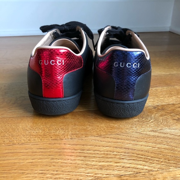 Women’s black Gucci Ace sneaker. Size 38.5. - Picture 8 of 15